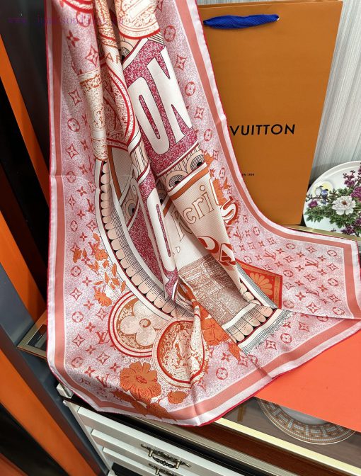 Lv's classic style silk square scarf, when you buy it, you always agree to buy it quickly. Hj1kqgpwz - Image 18