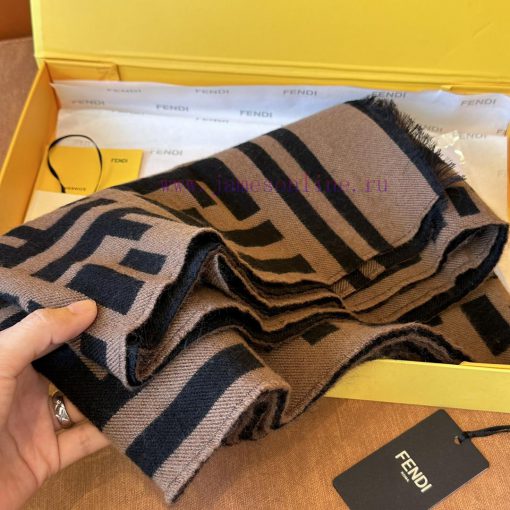 Top notch ‼Fendi The hottest scarf of the year, the vintage FF letter style that the world ima24w9pr - Image 3