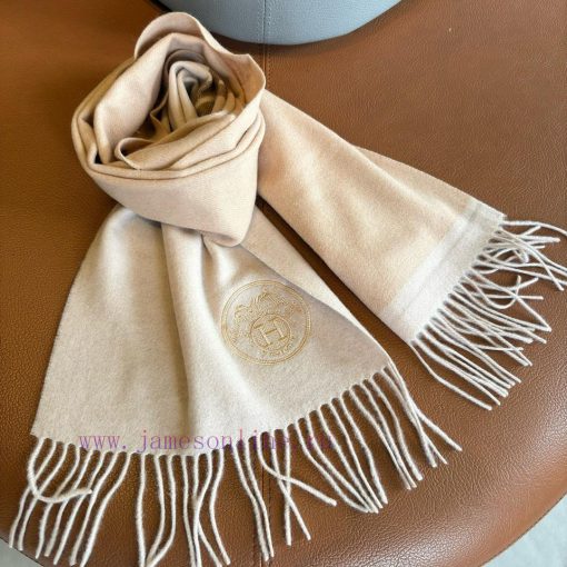 ▪Hermes   Hermes, a rare and gentle color scheme for the Big H, is low-key yet elegant. Hiabvjzg4e - Image 10