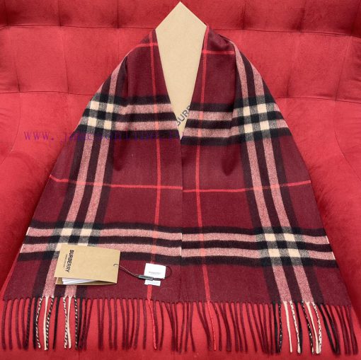 Wine red 𝐁𝐔𝐑𝐁𝐄𝐑𝐑𝐘 Classic entry-level explosive, classic plaid elements will last forever _ 3z9ffcxz - Image 3