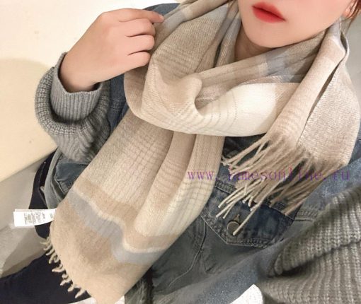 Burberry men's and women's scarves are highly praised and kept for themselves, a rare high-enmxhruf0 - Image 2