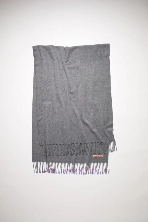 ACNE light water ripple cashmere shawl is a super beautiful product that AC cannot do withougqmj0jiv