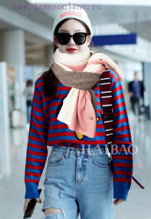 The shipment is absolutely epic, cutting-edge cashmere knitted tricolor shawl, praised by Lox2ea5epy