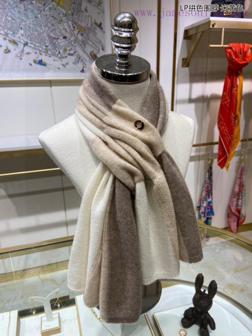 The new Loro Piana Beef LP Color blocked Multi functional Neck allows you to wrap it as you c599duzu - Image 7