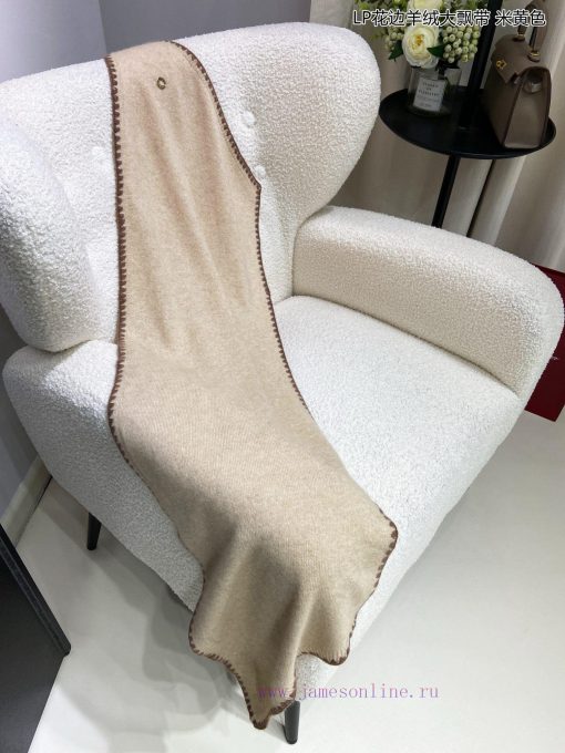 The popular leather Yana LP lace cashmere large ribbon is luxurious in terms of size, and hij2c6ydhp - Image 22