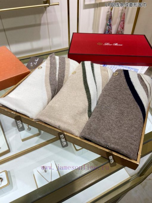 The popular Yana LP silver striped diamond shaped scarf triangle scarf is luxurious in termsjr3cc2al - Image 3