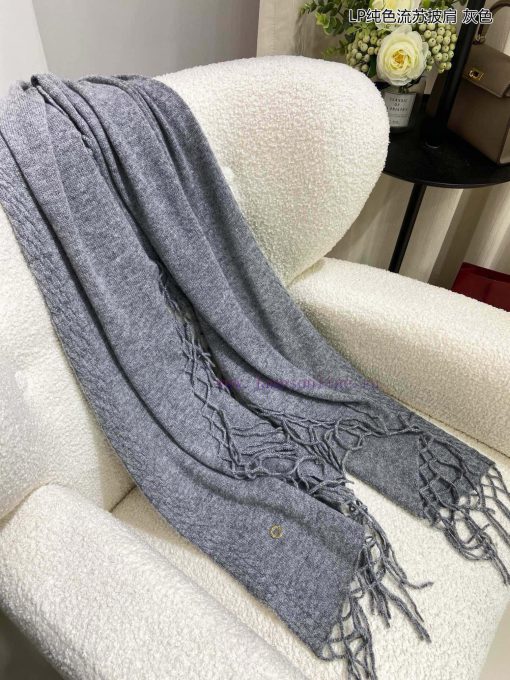 The new Loro Piana Cattle LP solid color tassel shawl is a multifunctional shawl that can beqoqhco17 - Image 10