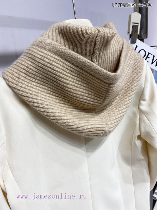 The newly released Loro Piana Beef LP hooded scarf is both a scarf and a hat, with an elastilbb43k8k - Image 11