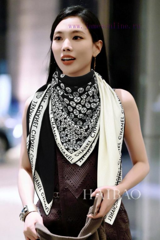 High end customized Chanel double-sided same color cashmere square scarf Chanel Logo color mcblmtxpf