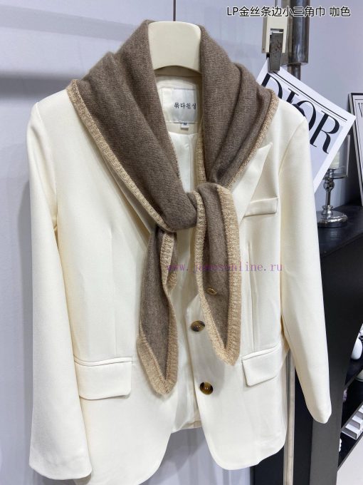 Loro Piana Beef LP Golden Thread Edge Small Triangle Scarf is a fashionable, noble and populzw6rti45 - Image 4