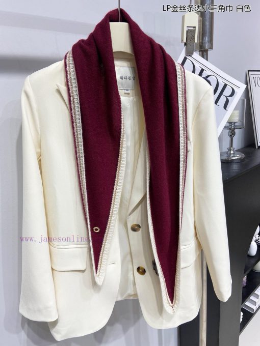 Loro Piana Beef LP Golden Thread Edge Small Triangle Scarf is a fashionable, noble and populfsrqg2v0 - Image 18