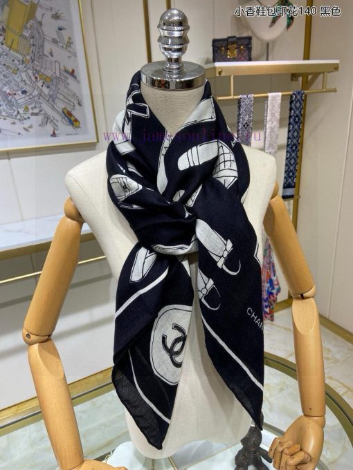 The new Chanel shoe bag printed with 140 cashmere square scarf is highly recommended by VIPsh16nl3wu - Image 7