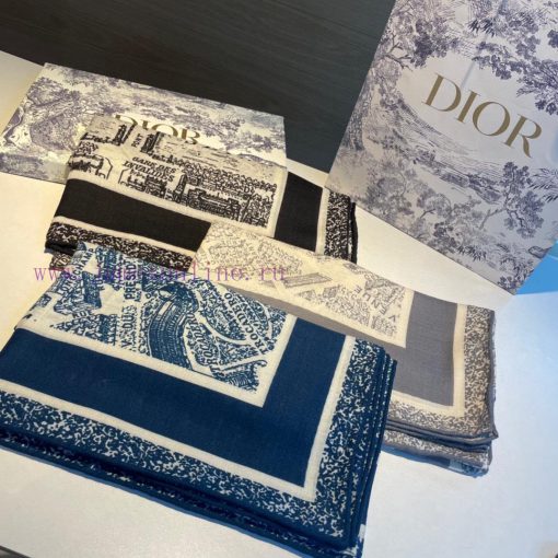 The new 140 velvet square scarf from Dior is highly recommended for VIP customers. It must b7zoasxgs - Image 12