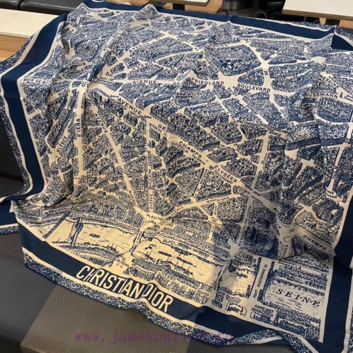 The new 140 velvet square scarf from Dior is highly recommended for VIP customers. It must b7zoasxgs - Image 19