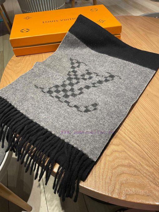 Recommended LV's latest black and gray dual color design cashmere scarf has a very soft and xalbbc0h - Image 4