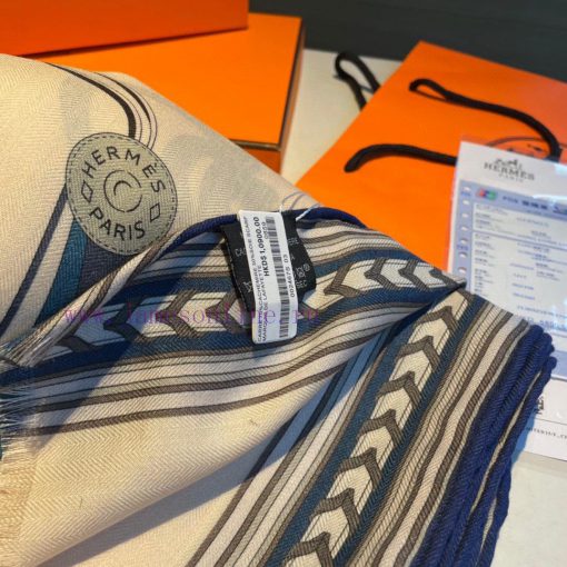 H's very rare silk and cashmere long scarf is made by hand rolling the edges on both sides, 0tyadgc0 - Image 8