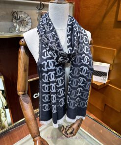 Chanel's home style models have changed their previous bright colors, and the solid color sevy1fvcro