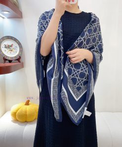 Double sided same color Dior's latest flagship style with grid lines of 140, which is very e8385bt6s