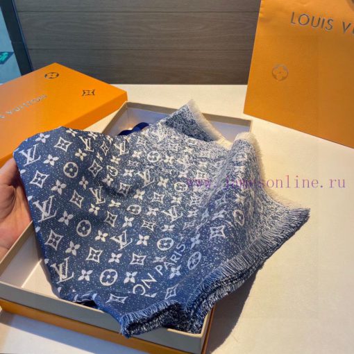 The Denim Gradient shawl presents a gradient effect, resembling the unique texture of belovesdv23x2z - Image 5
