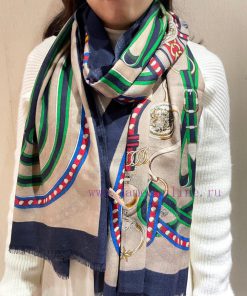 Hermes has launched a new scarf that will shine brightly. This one is too familiar, and the bu1sx86u