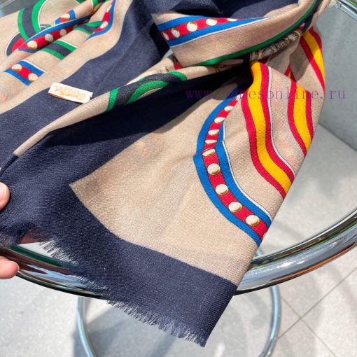 Hermes has launched a new scarf that will shine brightly. This one is too familiar, and the bu1sx86u - Image 10