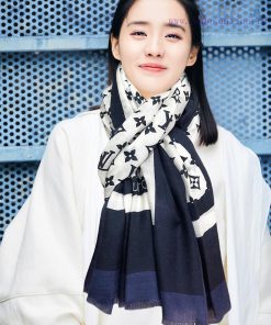 New L Home 2023 Sincere Praise Double sided Ring Velvet Long Scarf Real Sincere Beauty Shawlym0lhmf7