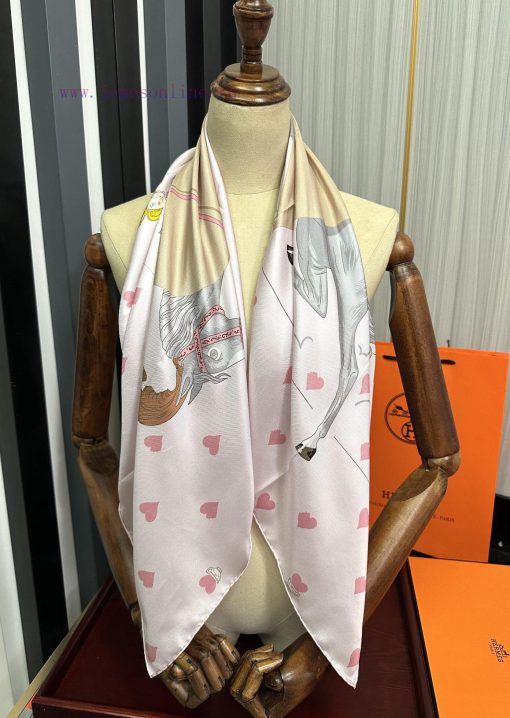 H Home's 2023 new heart-shaped model is a great success, with high-end design that everyone cjufg5xh - Image 9