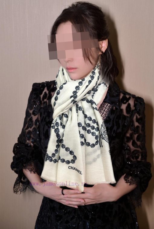 Chanel Silver Silk 2023 [Eating Melon] Sparkling Pearl Style Series [Coffee] Top Design is ssv63s2zz - Image 2