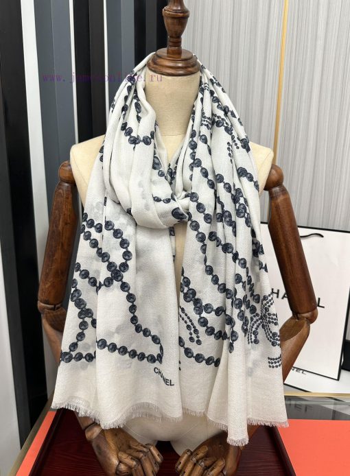 Chanel Silver Silk 2023 [Eating Melon] Sparkling Pearl Style Series [Coffee] Top Design is ssv63s2zz - Image 17