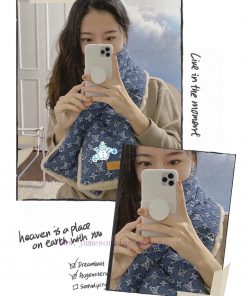 The Shearling Denim scarf, a collaboration between LV and Nigo, is a stunning unisex design rjz3elsd