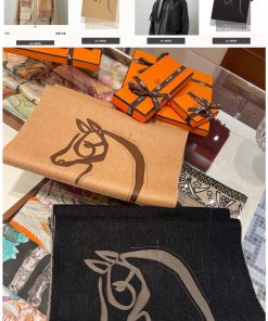 The charm of Hermes' new male hormone scarf, Hermes men's high-end cashmere scarf, H genuinejc8bhswj