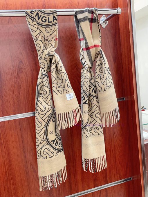 Burberry plaid expansion new product synchronized with monochrome new tassel scarf, made of 4h3tp981 - Image 17