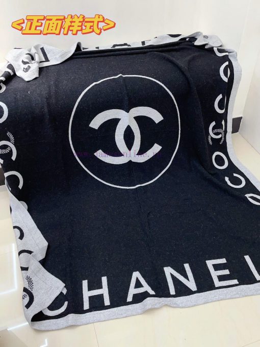 The Chanel three piece set is a must-have for those who love it. The Chanel Grandma set is tq6y4dhr6 - Image 8
