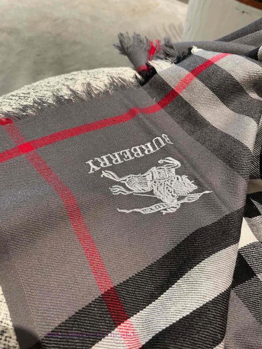 Classic and versatile 🧣 Every women's wardrobe must have fashionable items that are warm andjisyw1w5 - Image 6