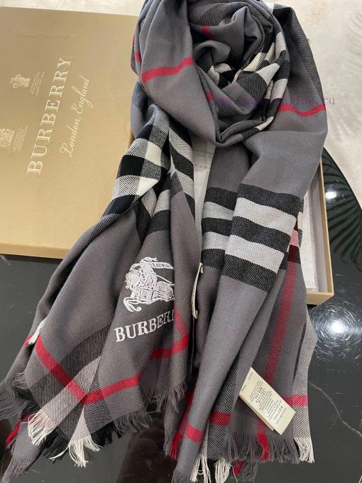 Classic and versatile 🧣 Every women's wardrobe must have fashionable items that are warm andjisyw1w5 - Image 16