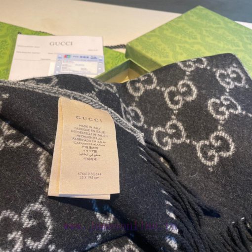 The latest double-sided dual-use scarf at the purchasing level, with the GG logo as Gucci's 2jl5hk7r - Image 15