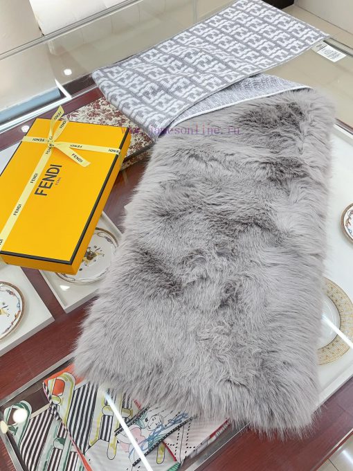 The Fendi family, the first place in the fur family, has been really popular in the past twoqv43e9hy - Image 5