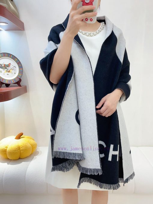 CHANEL's new color blocked cashmere shawl is the best Chanel in the world. Cashmere is extres60tggog