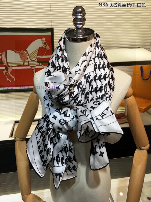 The NBA co branded silk scarf with the soft touch of a new elegant and noble baby is designe9n8de6m4 - Image 16