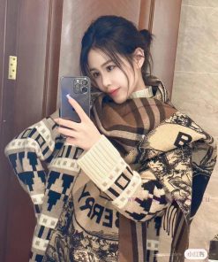 Hot selling item, Bur Warrior Knight double-sided shawl, with various beautiful designs, hai2go4pgrk