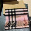 Burberry gradient color high-quality imported cashmere letter logo embroidered scarf has exp20wmbbqh
