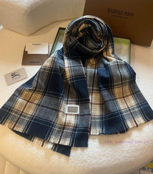 Burberry is a classic style that has been popular for N years. Trendy people have several Bucsxdiv2b