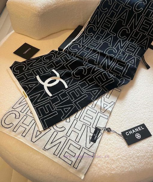 Chanel Knitted Scarf, Size 190 * 35uex1lb7i - Image 13