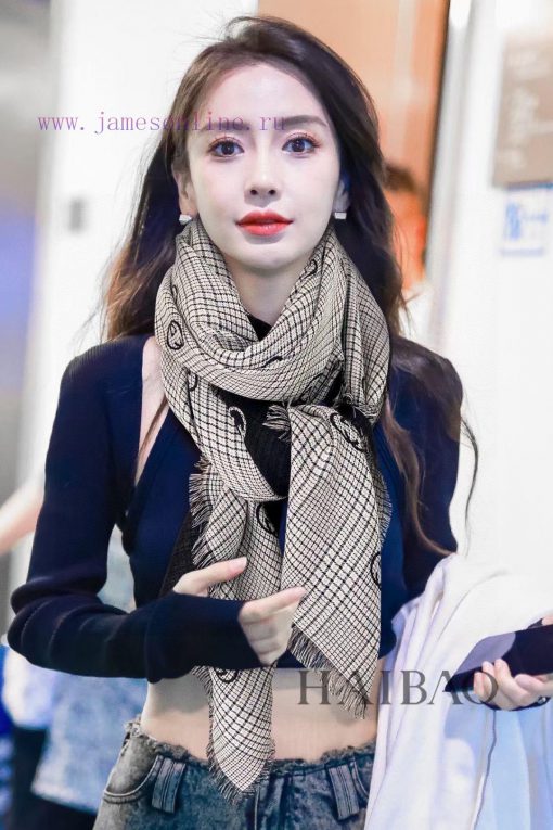 High quality GG grid double-sided long scarf, apart from being expensive, has no problem. Thugfluaic - Image 3