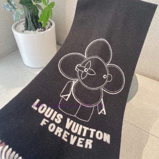 Louis Vuitton channel supplies large donkey style double-sided hot cashmere dual-use shawl sqgqjghv7 - Image 8