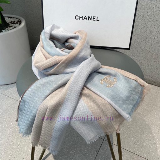 Chanel's glowing scarf~It goes without saying that this one is too familiar. The classic douk40qdh9g - Image 7
