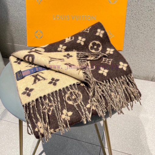 The best Superme super soft and sticky LV Supreme LV co branded scarf Red to Half the Sky ️ px7qmb1w - Image 13