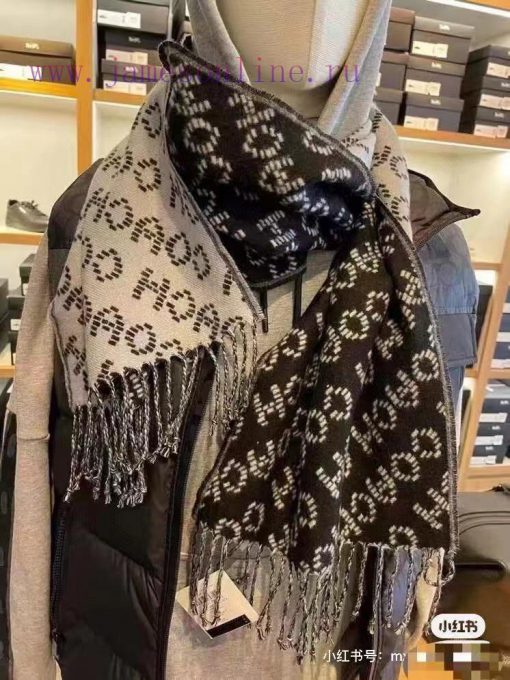 COACH Classic Coach Scarf is also so beautiful, not only in terms of appearance but also in z0vqifro - Image 3