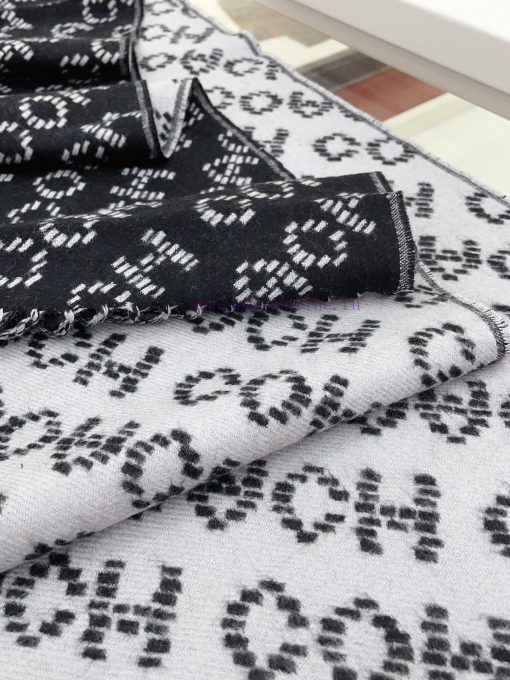 COACH Classic Coach Scarf is also so beautiful, not only in terms of appearance but also in z0vqifro - Image 9