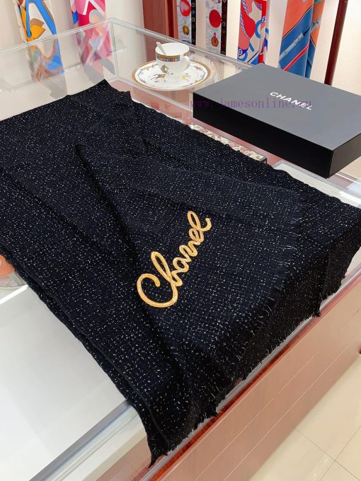 I can guarantee that I will love the super warm Chanel autumn and winter collection. With myao7byi3k - Image 7